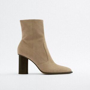 ZARA Beige Suede Heeled Ankle Boots Size 40 Brand New